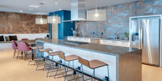 Modera Jack London Square Gallery 28