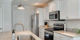 $500 Off First Month!  Beautiful 3 Bedroom Home on a Corner Lot with Modern Upgrades! Gallery 12