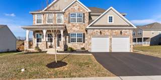 32 PAMELA Drive Gallery 1