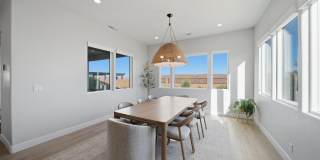 4 Bedroom Home with Gorgeous Views Gallery 30