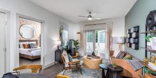 1932 E Parmer Ln Gallery 1
