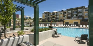 HiLine at Littleton Commons Gallery 11