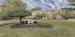 20301 Shelburne Road Gallery 25