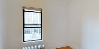 5300-5308 S. Hyde Park Boulevard Gallery 35