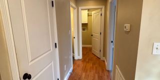 Freshly Renovated Dollhouse in Maryville!! Gallery 8