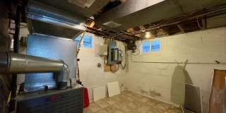 Spacious 4-Bedroom Single Family House in Baltimore Gallery 11
