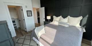 Beautifully Furnished 1/1 Apartment in Downtown Broad St.- $2,350 Gallery 15