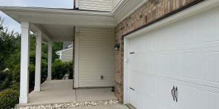 Room in 6 Bedroom Home at Agnew Dr Gallery 11