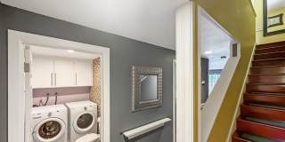 Townhouse-Style Condo for Rent | 7815 218th St SW #113, Edmonds, WA Gallery 4