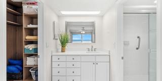 430 Johnson Avenue Gallery 20