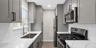 316 Beach Apartments Gallery 3