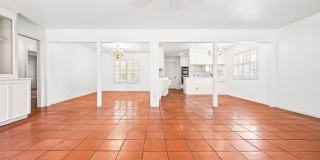 630 Bradshaw Gallery 2