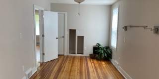 $1,600 - One of a Kind Bungalow in Hamtramck Gallery 10