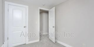 1015 North 30th Avenue Gallery 7