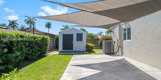 930 N 11th Ct Gallery 48