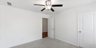 13459 Gardiner Lane Gallery 35