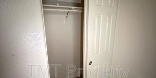 8120 Crystal Walk Circle Gallery 4