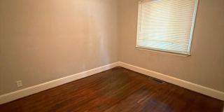 T.R. Lawing Realty Property Gallery 6