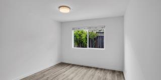 Redwood City: Newly Remodeled 2 Bed 2 Ba w/ In-Unit Washer/Dryer & Private Garage w/ EV Charger Gallery 17