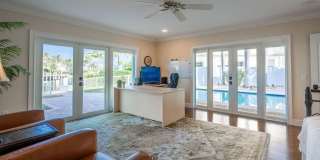 2317 NE 28th Court Gallery 23