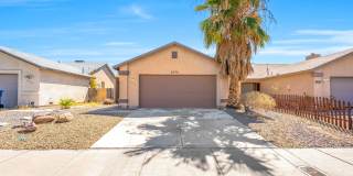 Charming Single-Story Las Vegas Home with Vaulted Ceilings & Private Courtyard! Gallery 1