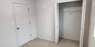 MOVE-IN SPECIAL! Gallery 15