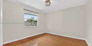 8224 SW 178th Ter Gallery 34