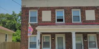 Brick Duplex with 3 bedrooms and 1 bath for rent. Gallery 3