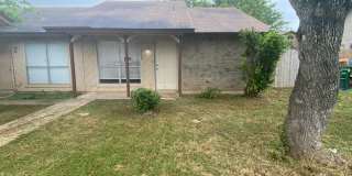 8904 Meadow Trace 8904 Meadow Trace Gallery 1
