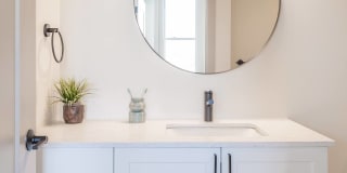 The Nicholas Gallery 17