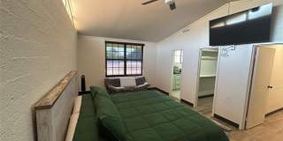 5400 Ridgeline Drive Gallery 21