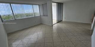 1700 N River Dr Gallery 14