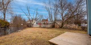 924 West 60th Pl Merrillville, IN 46410 Gallery 22