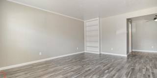 Camelot Apartments Gallery 50