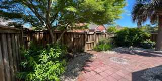 829 Ruffin Street Gallery 15