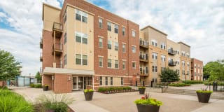 The Enclave Luxury Apartments Gallery 50