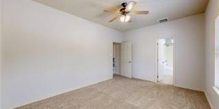 332 Forest Drive Gallery 32