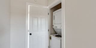 FULLY RENOVATED duplex in East Ridge! Gallery 14