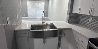 7100 NW 177 street Gallery 1