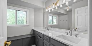 Pet Friendly Three Bedroom! Gallery 24
