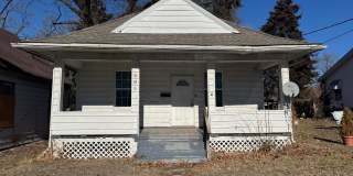 2 Bedroom / 1 bathroom House in Peoria, IL Gallery 3