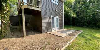 ADORABLE CONTEMPORARY 2 BEDROOM IN THE HEART OF WEST HILLS!!! Gallery 21