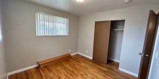 ** Move in Special** Spacious 3 bedroom, 1 bath Lakewood duplex with fenced in backyard available! Gallery 11