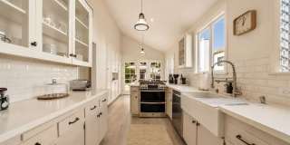 6537 Moore Dr Gallery 13