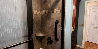 Luxurious 4 Bed 2.5 Bath in Hershey Gallery 38