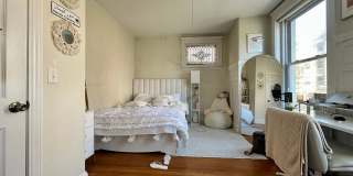 Perfect Apt: Modern, Sunny & Spacious!  Apt in The Perfect Location near BU Campus with Heat and Hot Water Included Gallery 16