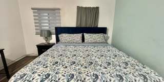 Spacious Spanish-Style Room in Prime LA Location – $900/mo Gallery 1