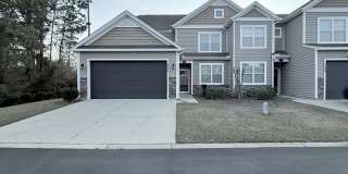 220 Machrie Loop  Unit A  . Gallery 1