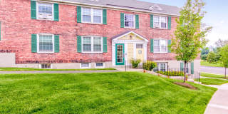 Schuyler Place Gallery 1