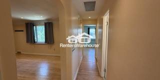 1535 Hudson Street Gallery 12